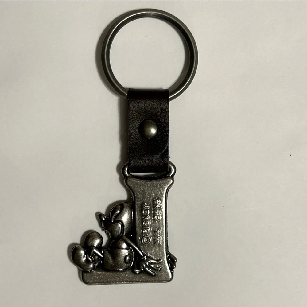Disney Mickey Mouse Silver Tone Initial Letter L Keychain - Picture 4 of 4